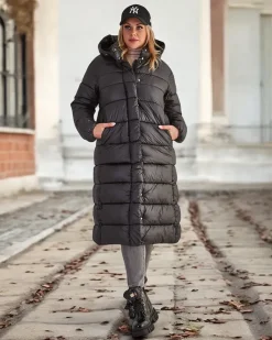 Czarna damska kurtka zimowa Kurtki / Marynarki / Płaszcze