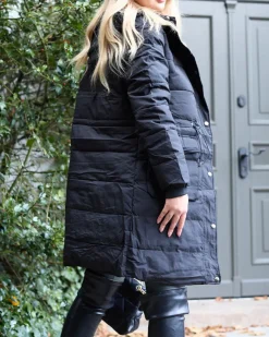 New Czarna damska długa kurtka zimowa z syntetycznym ociepleniem Kurtki / Marynarki / Płaszcze