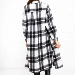 Czarna długa koszula damska w kratę Bluzki / Koszule / Koszulki