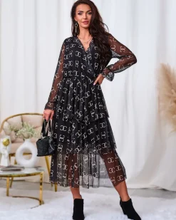 Outlet Czarna siateczkowa sukienka midi z printem Plus Size