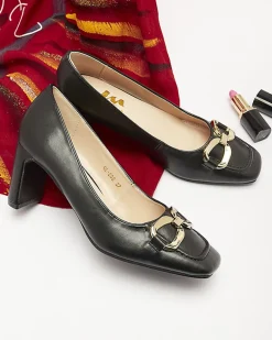 Online Czarne czółenka damskie na słupku Cancoro Klasyczne