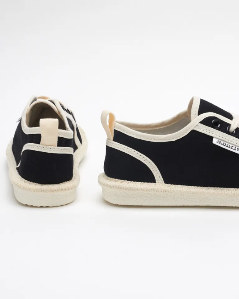 Online Czarne damskie tenisówki tkaninowe Mokida Trampki