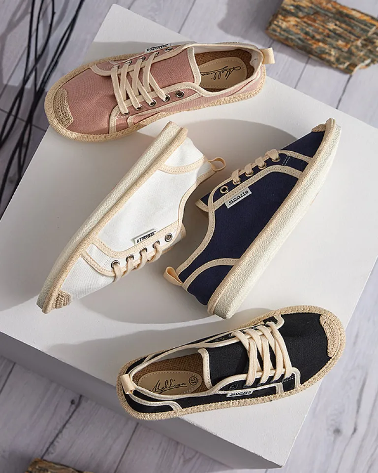 Online Czarne damskie tenisówki tkaninowe Mokida Trampki