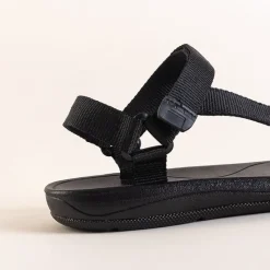 Online Czarne damskie sportowe sandały Tatag Sandały Płaskie