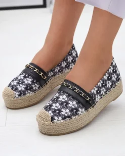 Online Czarne espadryle w kwiaty Azzaxi Półbuty|Espadryle Płaskie