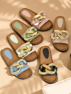 Online Czarne klapki damskie z ozdobą Sofig Klapki Płaskie