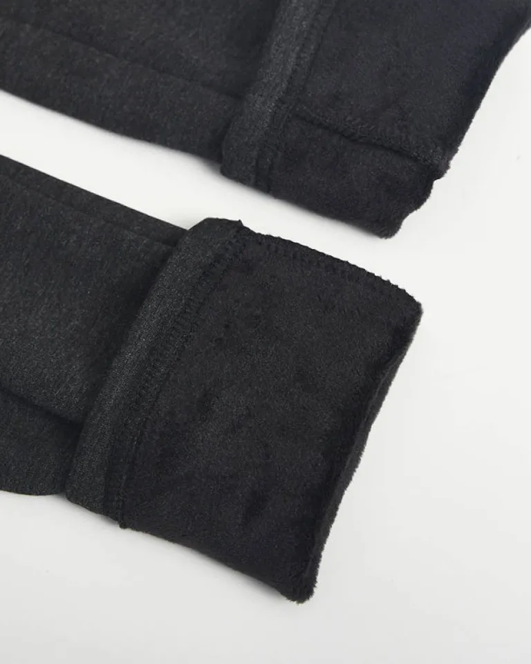 Sale Czarne legginsy damskie z ociepleniem Legginsy / Tregginsy