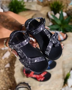 New Czarne sandały damskie z kokardką Oyall Sandały Płaskie