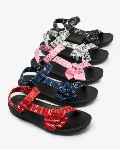 New Czarne sandały damskie z kokardką Oyall Sandały Płaskie