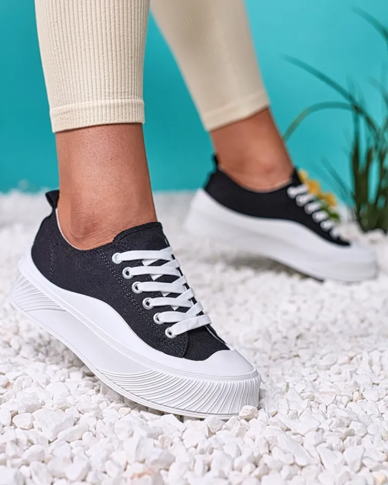 Sale Czarne sportowe trampki na platformie Luceri Trampki