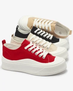 Sale Czarne sportowe trampki na platformie Luceri Trampki