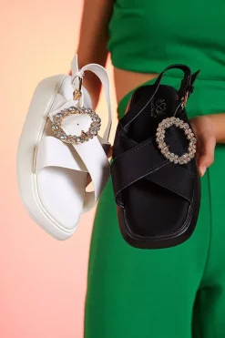 Online Czarne tkaninowe sandały damskie na płaskiej podeszwie Senire Sandały Płaskie