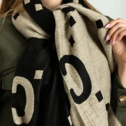 Online Czarno- damski ciepły wzorzysty szalik dwustronny Damskie Chusty / Apaszki / Szaliki