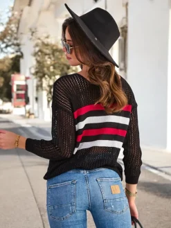 ażurowy damski sweter w paski Swetry