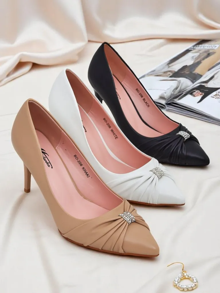 Czółenka damskie eko skórzane Venetia Nera Szpilki