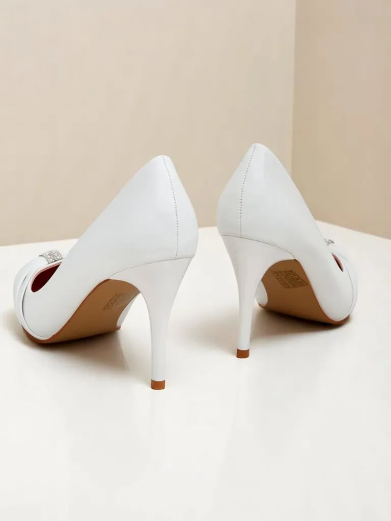 Czółenka damskie eko skórzane Venetia Nera Szpilki