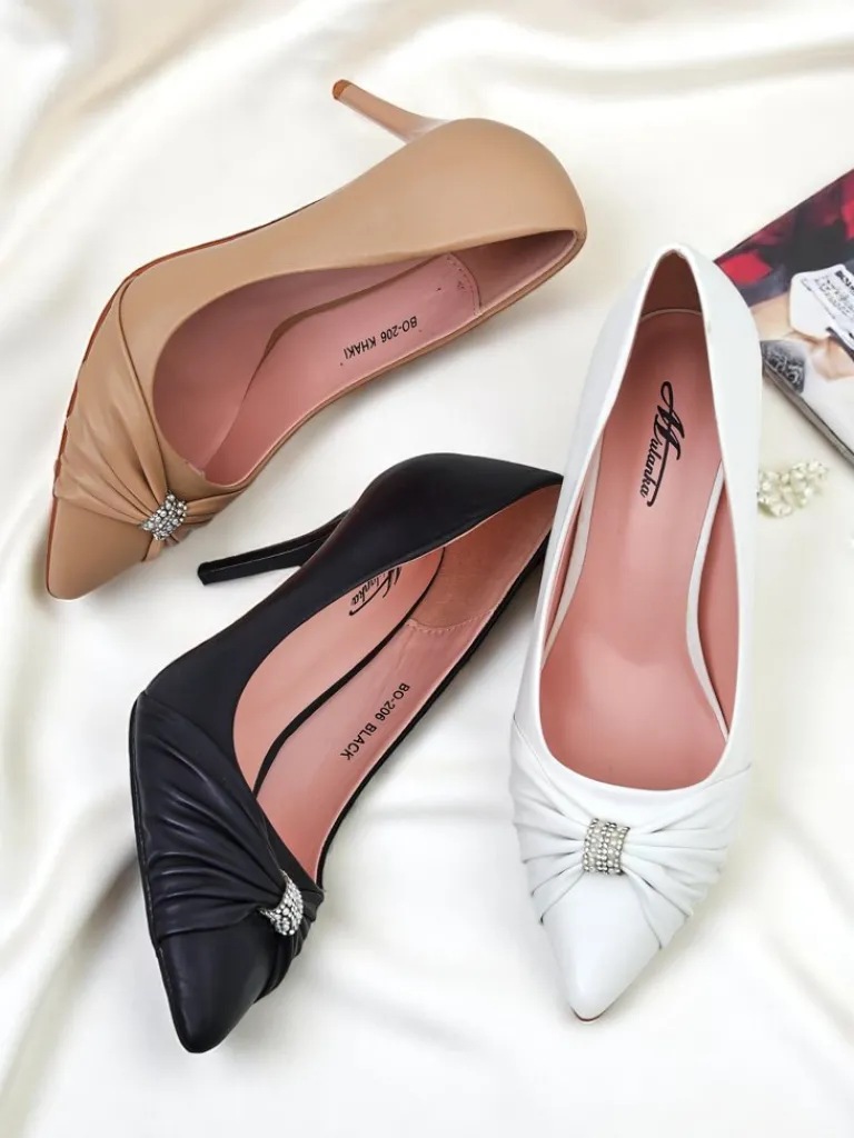 Czółenka damskie eko skórzane Venetia Nera Szpilki