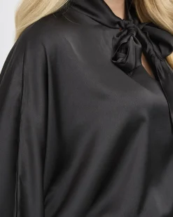 Best Damska czarna długa satynowa bluzka z wiązaniem Bluzki / Koszule / Koszulki