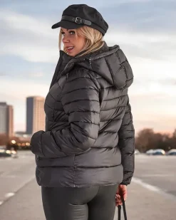 Online damska kurtka zimowa pikowana Kurtki / Marynarki / Płaszcze