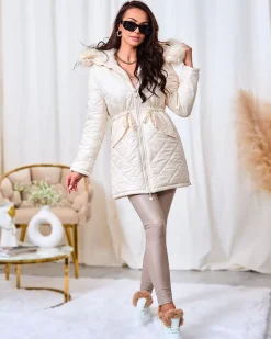 Best Damska kurtka zimowa dwustronna w kolorze ecru Kurtki / Marynarki / Płaszcze