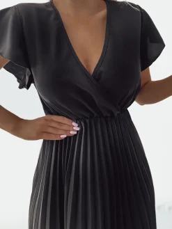 Sale Damska plisowana sukienka midi Sukienki Długie