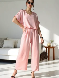 Sale Damski komplet casualowy z bluzką z krótkim rękawem i szerokimi spodniami Damskie Komplety Damskie