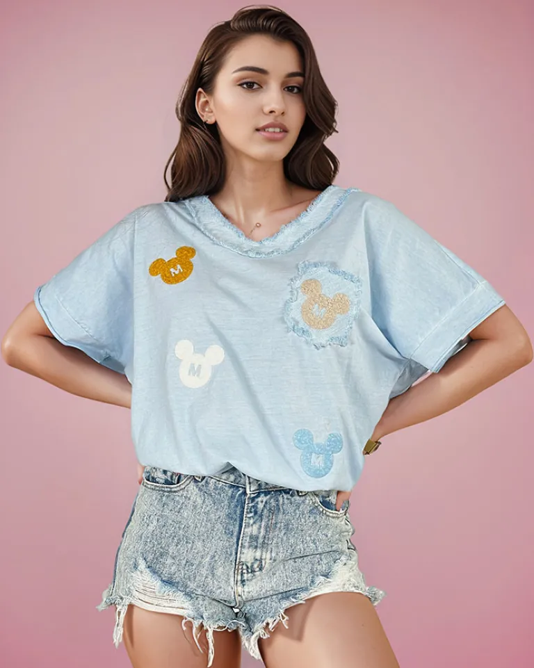 Damski t-shirt z naszywkami Bluzki / Koszule / Koszulki