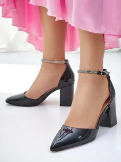 Hot Damskie czółenka lakierowane z paseczkiem z cyrkonii Furoni Klasyczne