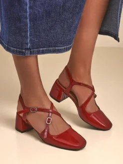 Clearance Damskie czółenka na niskim obcasie z ozdobnymi paseczkami Lollita Klasyczne