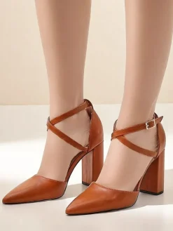 Damskie czółenka z krzyżowanymi paseczkami Eurolias Klasyczne