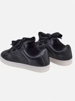 Outlet Damskie eko skórzane trampki z ozdobnymi sznurówkami Etti Trampki