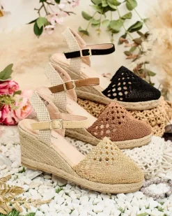 Outlet Damskie espadryle na koturnie Sintoles Sandały Na Koturnie