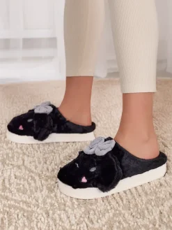 Outlet Damskie futrzane kapcie z kokardką Savos Kapcie