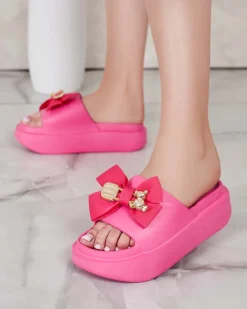 Best Damskie gumowe klapki z ozdobną kokardką Apis Klapki Płaskie