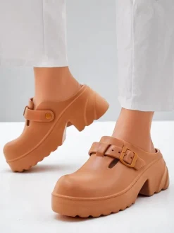 Damskie gumowe klapki na obcasie Voxones Klapki Na Obcasie