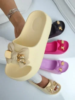 Damskie gumowe klapki z ozdobną kokardką Alday Klapki Płaskie