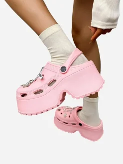 Damskie gumowe klapki z ozdobami Dellos Klapki Płaskie