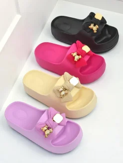 Damskie gumowe klapki z ozdobną kokardką Alday Klapki Płaskie