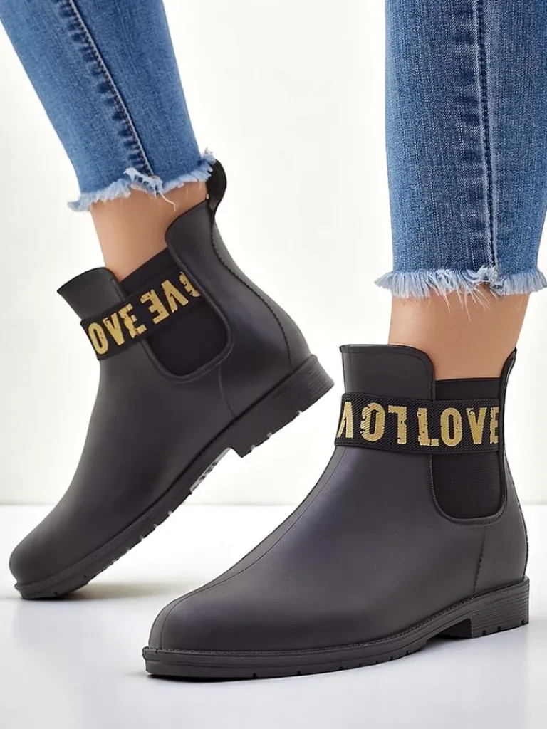 Damskie kalosze matowe z napisem Love Love Kalosze Matowe