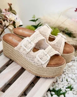 Clearance Damskie klapki na platformie Olcana Klapki Płaskie