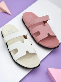 Damskie klapki na płaskiej podeszwie Arian Klapki Płaskie