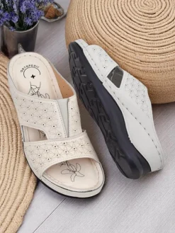 Damskie klapki na grubszej podeszwie Nova Step Klapki Płaskie