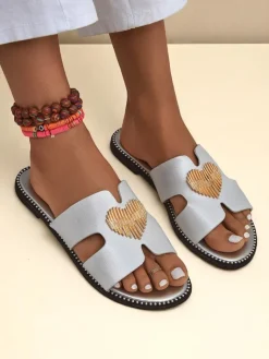 Sale Damskie klapki na płaskiej podeszwie Heart Chic Klapki Płaskie