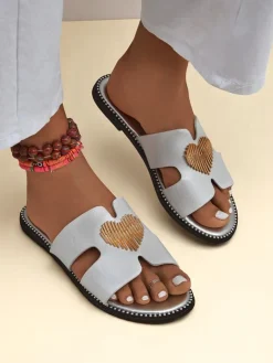 Sale Damskie klapki na płaskiej podeszwie Heart Chic Klapki Płaskie