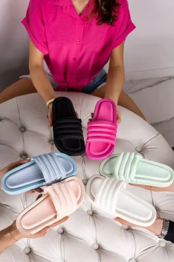 Clearance Damskie klapki w paski w niebieskim kolorze Lenira Klapki Basenowe|Klapki Płaskie