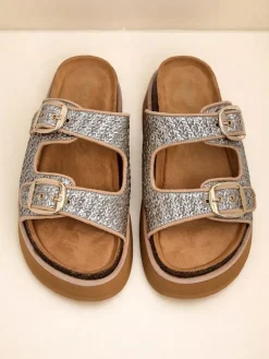 Sale Damskie klapki na platformie Nora Woven Klapki Płaskie