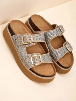 Sale Damskie klapki na platformie Nora Woven Klapki Płaskie