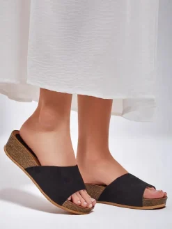 Online Damskie klapki na niskim koturnie Maderas Klapki Na Obcasie