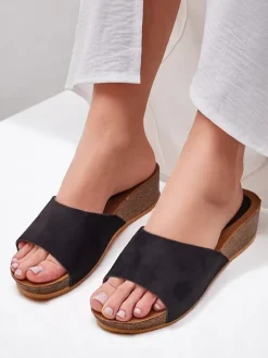 Online Damskie klapki na niskim koturnie Maderas Klapki Na Obcasie