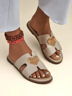 Outlet Damskie klapki na płaskiej podeszwie Heart Chic Klapki Płaskie